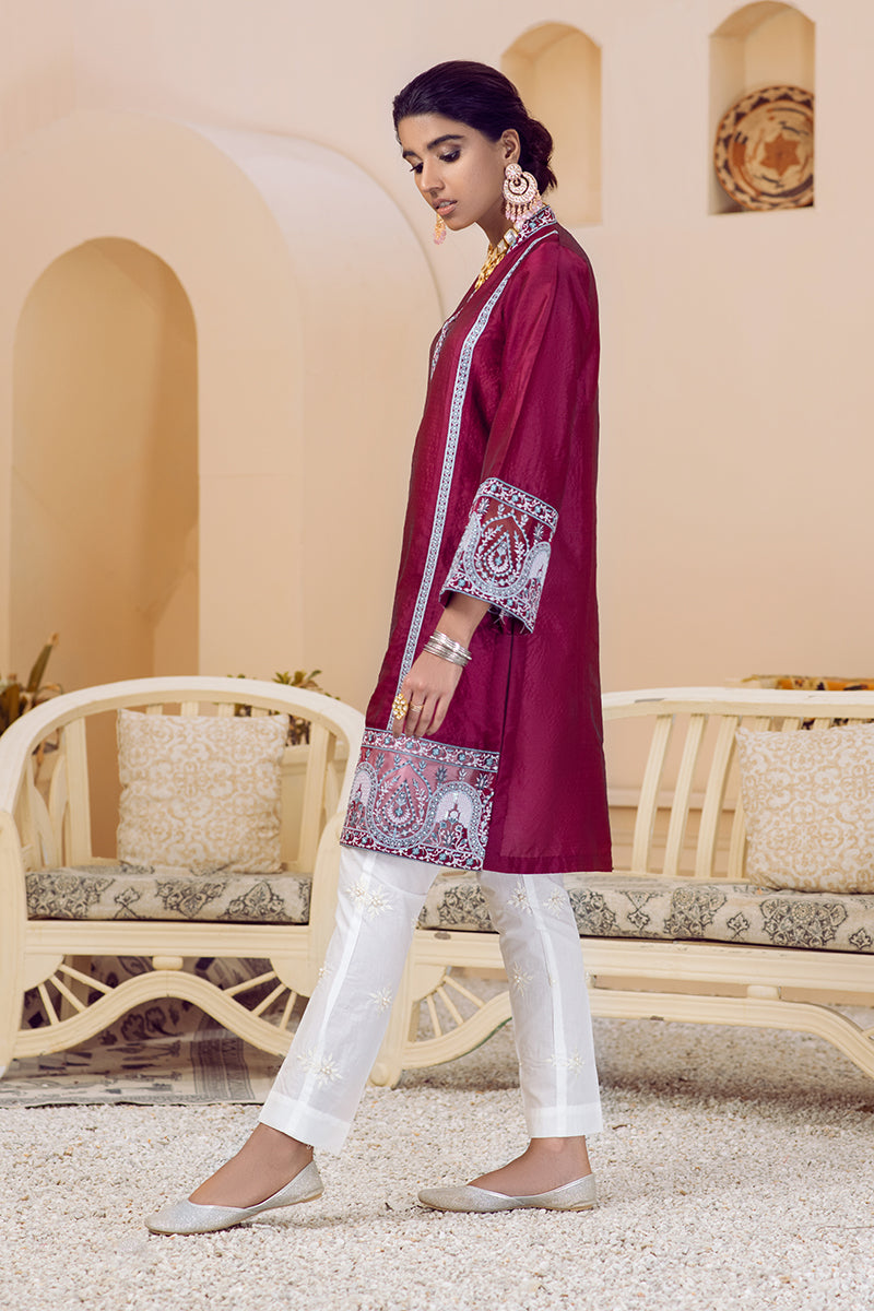 MAGENTA BLOOM EMBROIDERED SHIRT