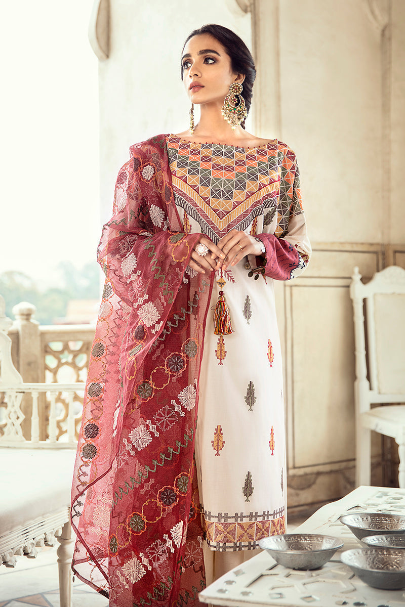 REDWOOD CHARM - 3 PIECE