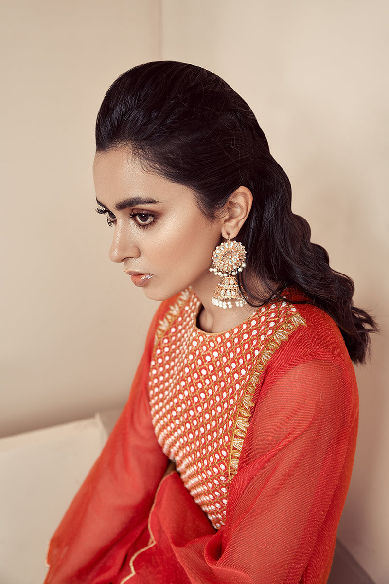 SCARLET RED